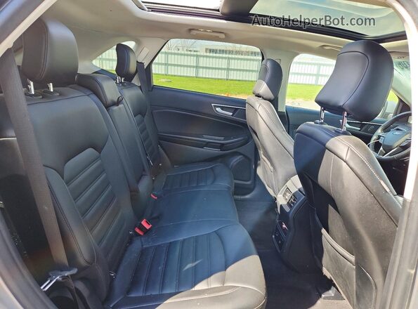 2FMPK4J90MBA60132 2021 FORD EDGE Серебряный Вид задней части салона