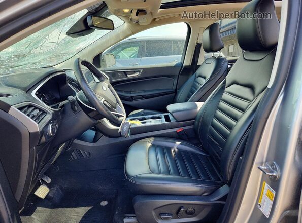 2FMPK4J90MBA60132 2021 FORD EDGE Серебряный Вид салона спереди