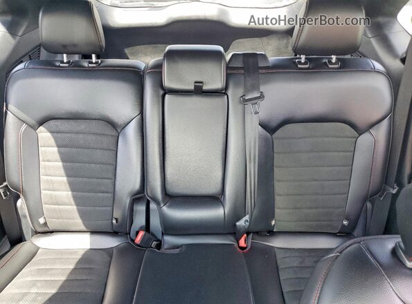 2FMPK4J91MBA33165 2021 FORD EDGE Silver Rear seats view