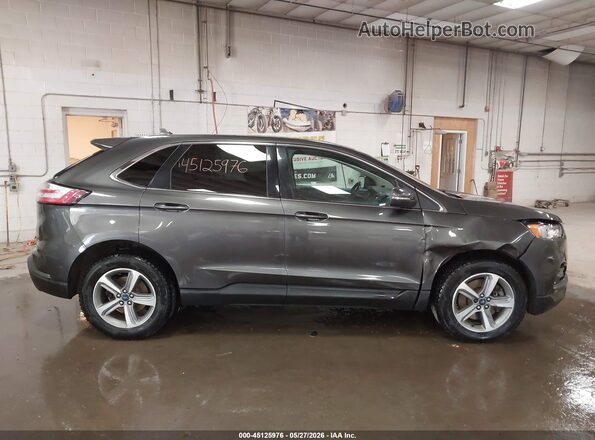 2FMPK4J94KBB77502 2019 FORD EDGE Gray Widok wnętrza z tyłu