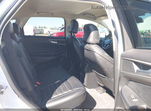 2FMPK4J94PBA25548 2023 FORD EDGE White Vista de la etiqueta del VIN