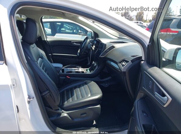 2FMPK4J95RBA83218 2024 FORD EDGE White Vista interior delantera