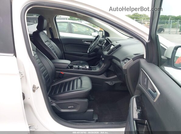 2FMPK4J96KBC47890 2019 FORD EDGE Белый Вид салона спереди