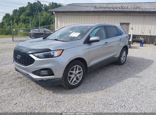 2FMPK4J96RBA88279 2024 FORD EDGE Silver Vista tres cuartos delantera izquierda