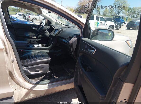 2FMPK4J97LBA49725 2020 FORD EDGE Золотой Вид салона спереди