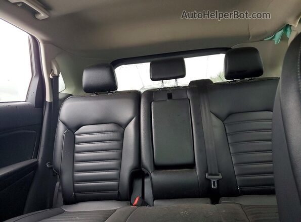 2FMPK4J98RBA71175 2024 FORD EDGE Black Հետևի նստատեղերի տեսք