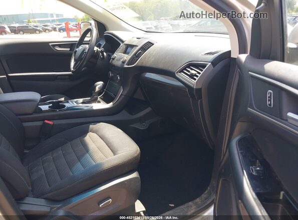 2FMPK4J9XHBC25349 2017 FORD EDGE Gray Вид салону спереду