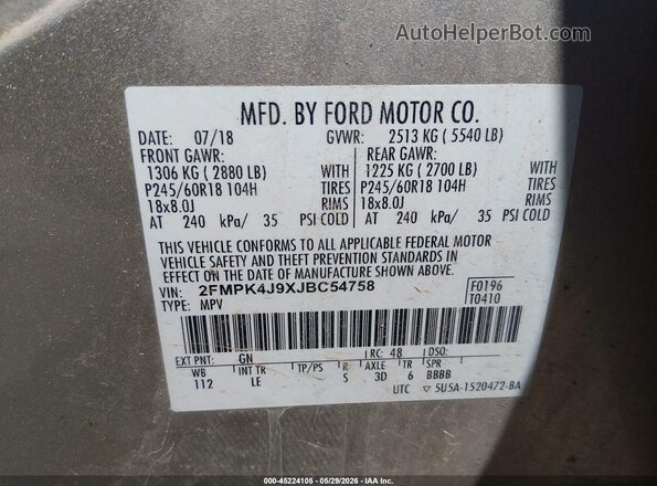 2FMPK4J9XJBC54758 2018 FORD EDGE Gold Vista del compartimento del motor