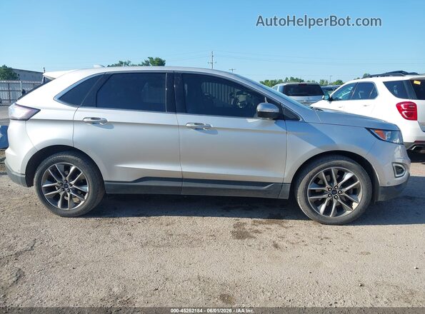 2FMPK4K8XHBB99048 2017 FORD EDGE Silver Vista interior trasera