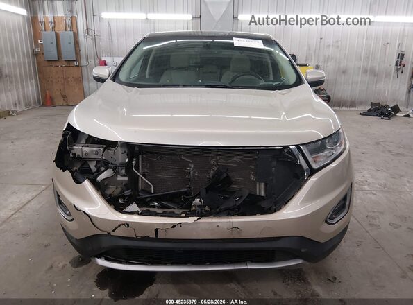 2FMPK4K90HBC62571 2017 FORD EDGE Gold Вид задньої частини салону