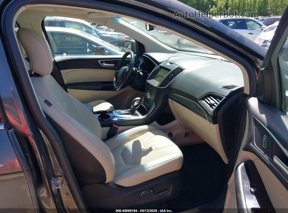 2FMPK4K90JBC05857 2018 FORD EDGE Gray Widok wnętrza z przodu