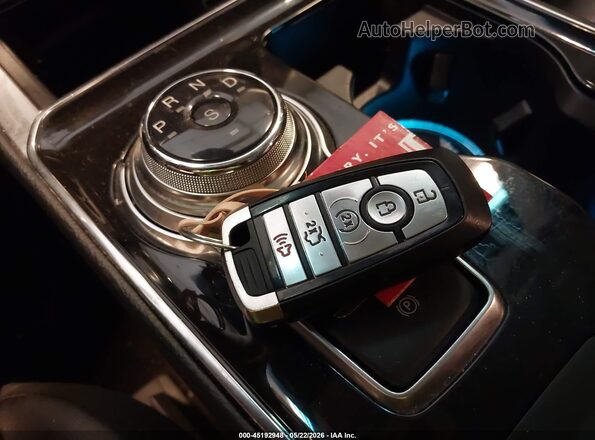 2FMPK4K94KBC71376 2019 FORD EDGE Серебряный Вид панели приборов