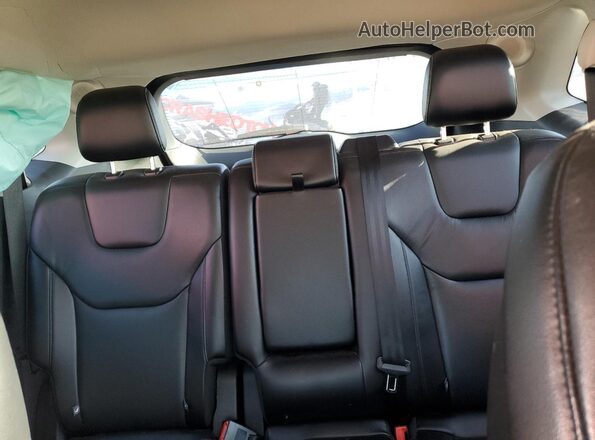2FMPK4K94MBA26922 2021 FORD EDGE Maroon Widok tylnych siedzeń