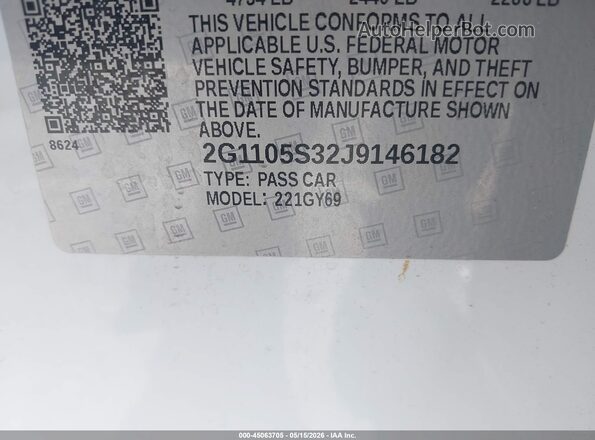 2G1105S32J9146182 2018 CHEVROLET IMPALA White Vista del compartimento del motor