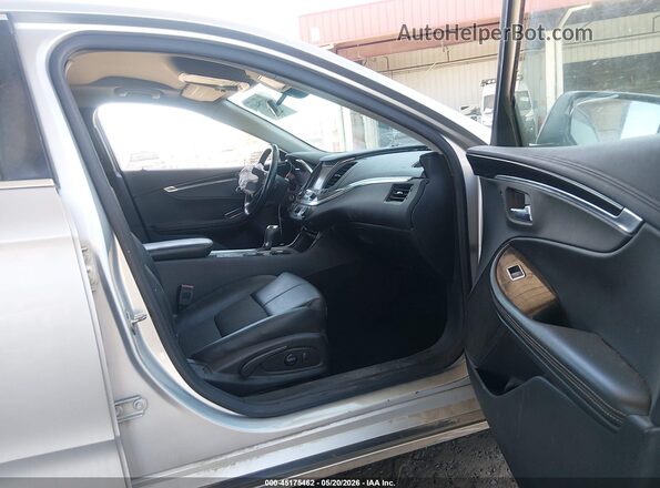 2G1105S36H9112661 2017 CHEVROLET IMPALA Silver წინა სალონის ხედი