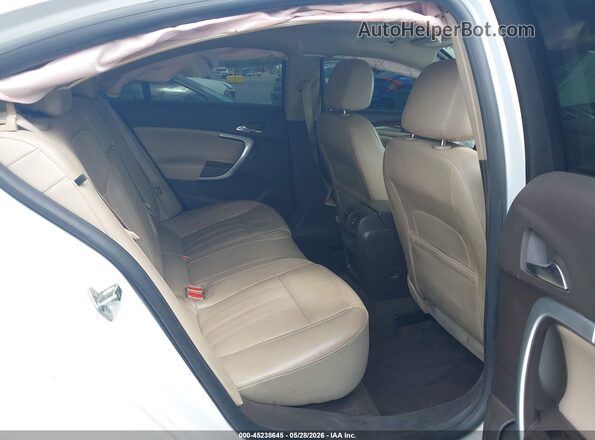 2G4GK5EX7G9136388 2016 BUICK REGAL White VIN կոդի պիտակի տեսք