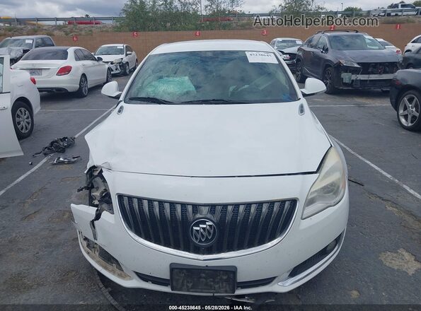 2G4GK5EX7G9136388 2016 BUICK REGAL White Սալոնի հետևի տեսք