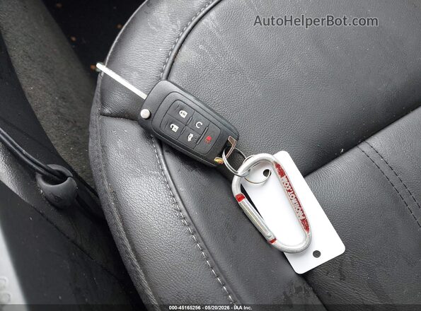 2G4GL5EX7H9132582 2017 BUICK REGAL Burgundy Dashboard view