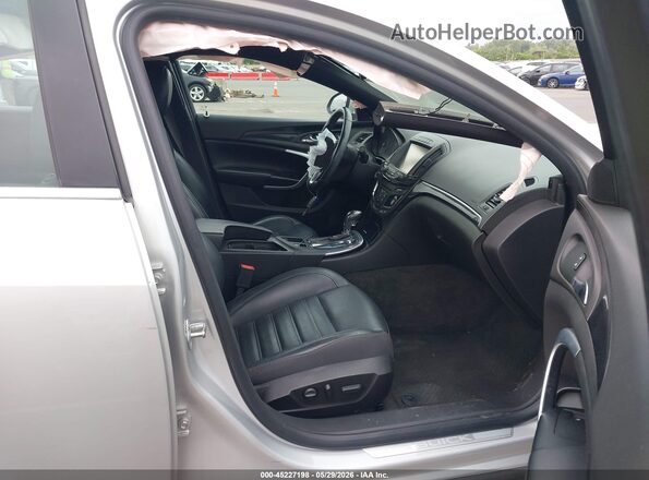 2G4GU5GX2G9108330 2016 BUICK REGAL Silver წინა სალონის ხედი