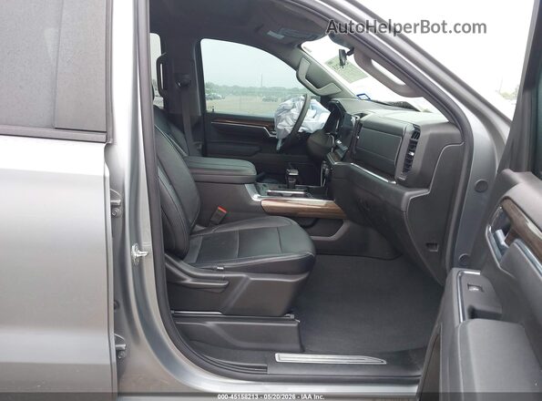 2GCPACED4S1194063 2025 CHEVROLET SILVERADO Gray Widok wnętrza z przodu