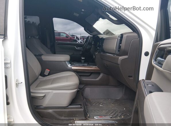 2GCUDDED0P1131372 2023 CHEVROLET SILVERADO White წინა სალონის ხედი