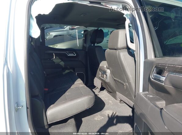2GCUKGED2S1139764 2025 CHEVROLET SILVERADO White VIN կոդի պիտակի տեսք