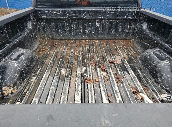 2GCVKMEC8K1230340 2019 CHEVROLET SILVERADO Черный 