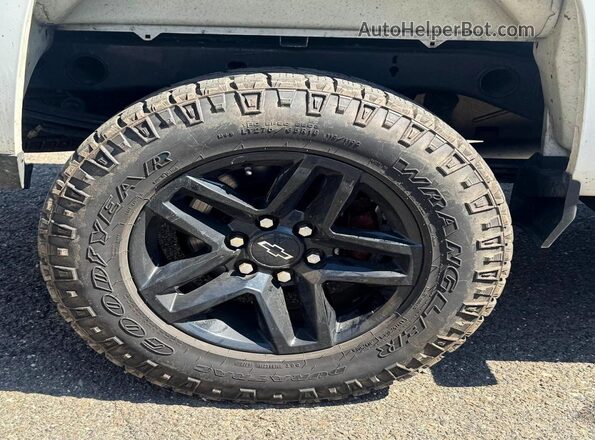 2GCVKNEC8K1210305 2019 CHEVROLET SILVERADO White 