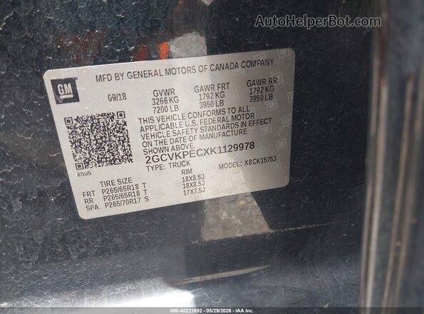 2GCVKPECXK1129978 2019 CHEVROLET SILVERADO Black Vista del compartimento del motor