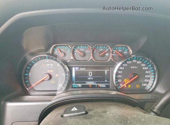 2GCVKREC8J1103194 2018 CHEVROLET SILVERADO Blue Սարքավորումների վահանակի տեսք
