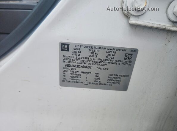 2GKALMEK5H6102351 2017 GMC TERRAIN White Engine compartment view