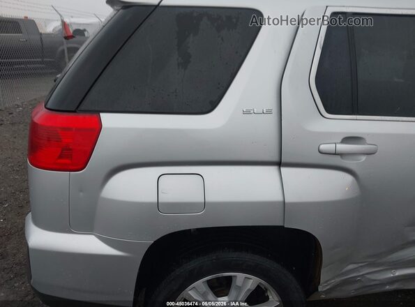 2GKALMEK8H6278570 2017 GMC TERRAIN Silver 