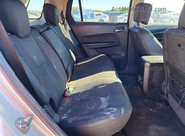 2GKALMEK8H6343983 2017 GMC TERRAIN Silver უკანა სავარძლების ხედი