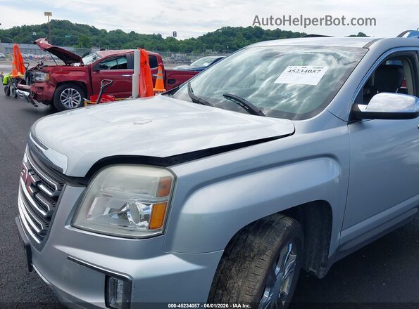 2GKALPEK1H6281182 2017 GMC TERRAIN Silver Front view