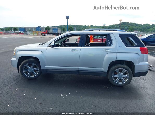 2GKALPEK1H6281182 2017 GMC TERRAIN Silver Rear interior view