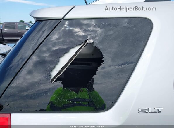 2GKALPEK1H6281182 2017 GMC TERRAIN Silver 