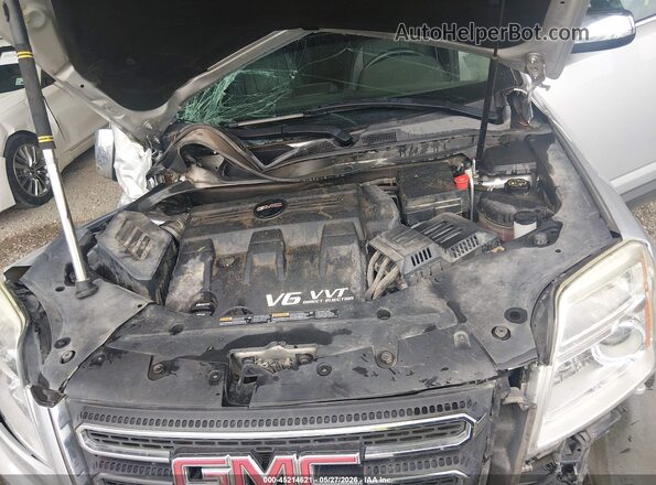 2GKFLPE37G6232565 2016 GMC TERRAIN Silver 