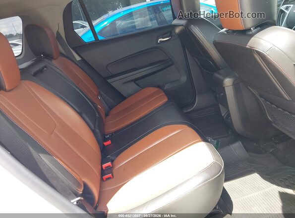 2GKFLPE3XG6172488 2016 GMC TERRAIN White VIN კოდის სტიკერის ხედი