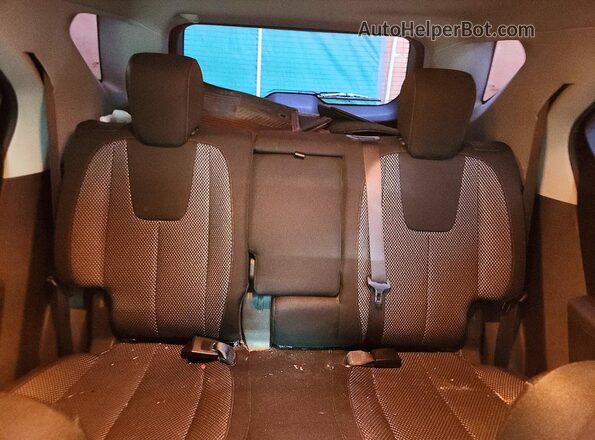 2GNALBEK4H1561682 2017 CHEVROLET EQUINOX Silver Widok tylnych siedzeń