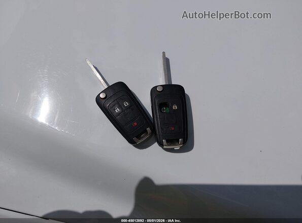 2GNALBEK7H1534394 2017 CHEVROLET EQUINOX White Вид панелі приладів