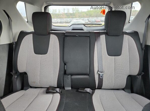 2GNALCEK1H1534879 2017 CHEVROLET EQUINOX Белый 