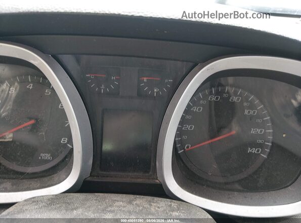 2GNALCEK6H1520976 2017 CHEVROLET EQUINOX White Widok tylnych siedzeń