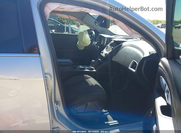 2GNALCEK8H6165540 2017 CHEVROLET EQUINOX Silver Вид салону спереду