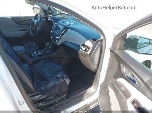 2GNAXSEV7K6157364 2019 CHEVROLET EQUINOX Белый Вид салона спереди