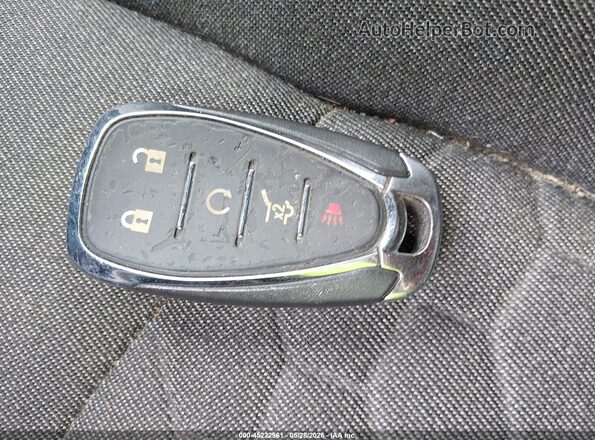 2GNAXSEV8J6207283 2018 CHEVROLET EQUINOX Красный Вид панели приборов