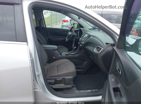 2GNAXUEVXM6161469 2021 CHEVROLET EQUINOX Silver Вид салону спереду