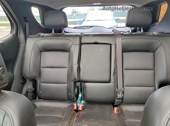 2GNAXVEV6J6135520 2018 CHEVROLET EQUINOX Silver 
