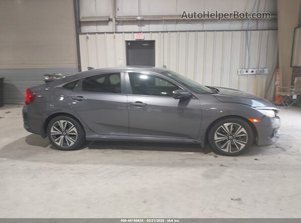 2HGFC1F72HH631224 2017 HONDA CIVIC Gray Вид задньої частини салону