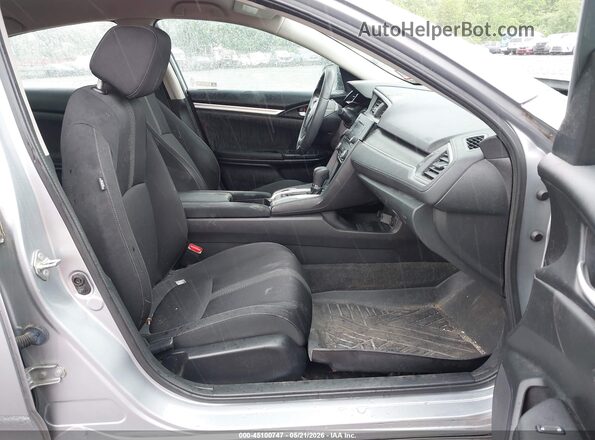 2HGFC2F50JH573950 2018 HONDA CIVIC White Front interior view