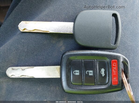 2HGFC2F51HH576074 2017 HONDA CIVIC Red Вид панелі приладів